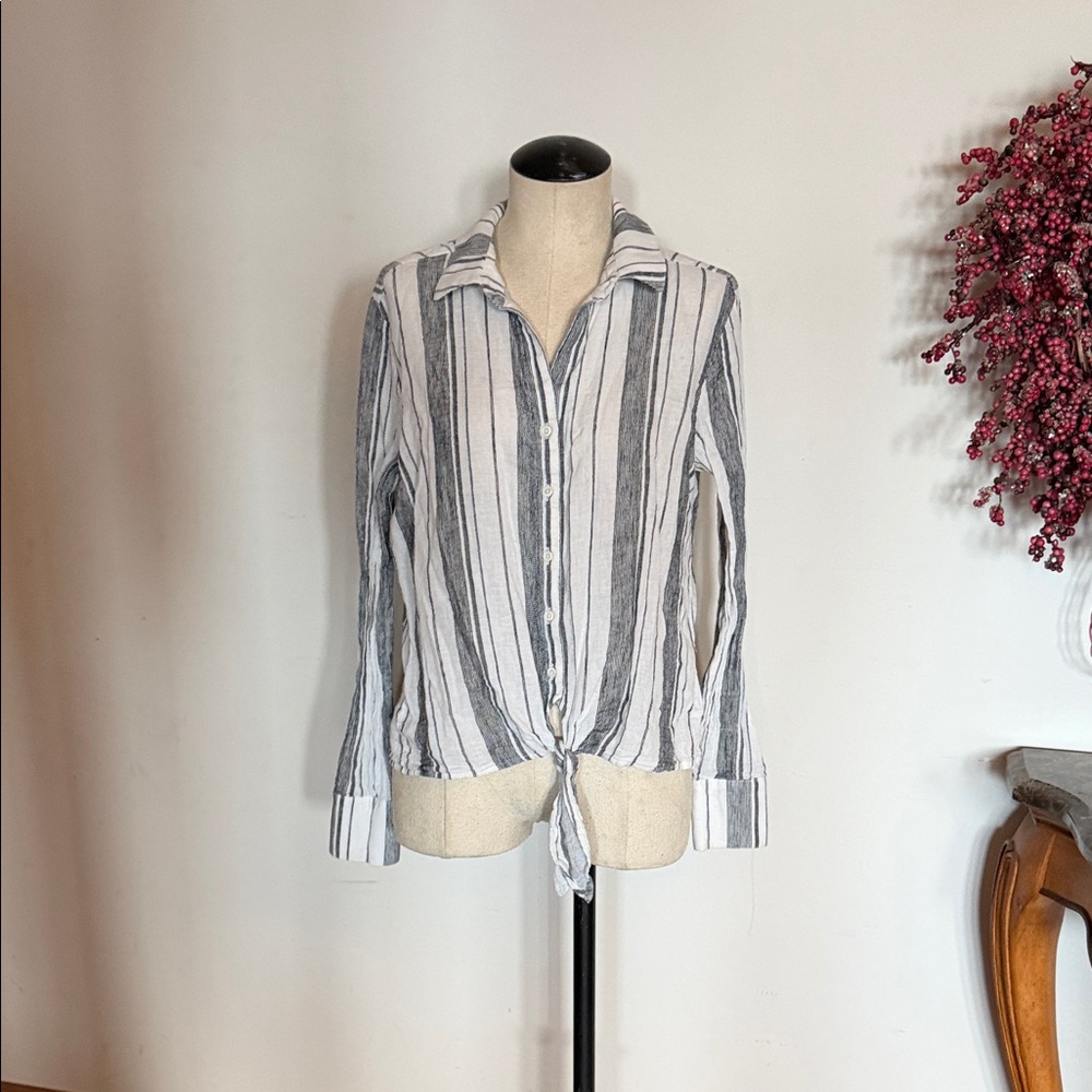 cloth & stone Vertical Striped Button-Front Shirt - White & Gray